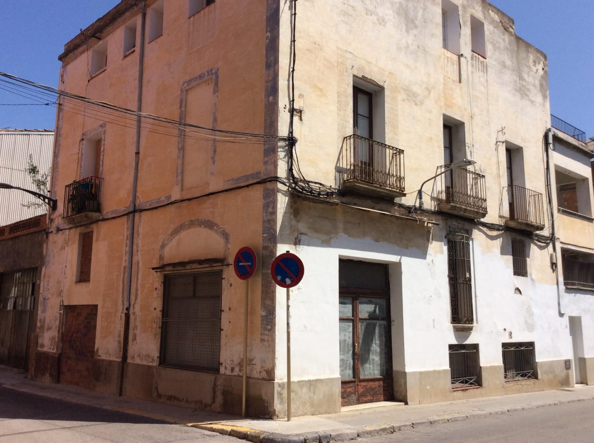 Exterior view of Building for sale in Sant Sadurní d'Anoia