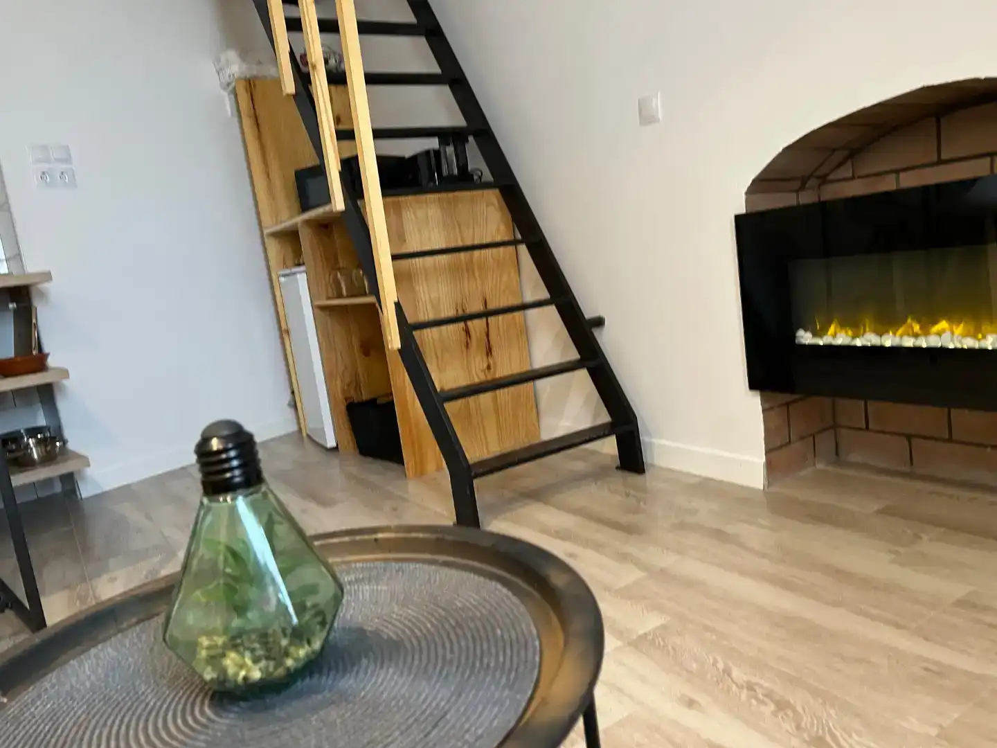 Loft zur Miete in Higueruela mit Parkett und Möbliert
