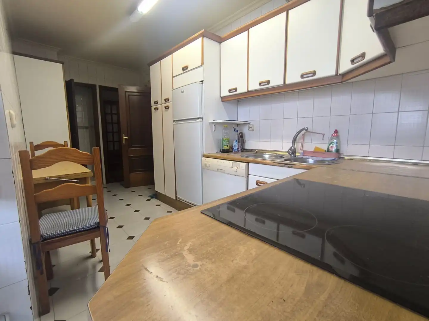 Cocina de Piso en venta en Pontevedra Capital  con Calefacción, Parquet y Trastero