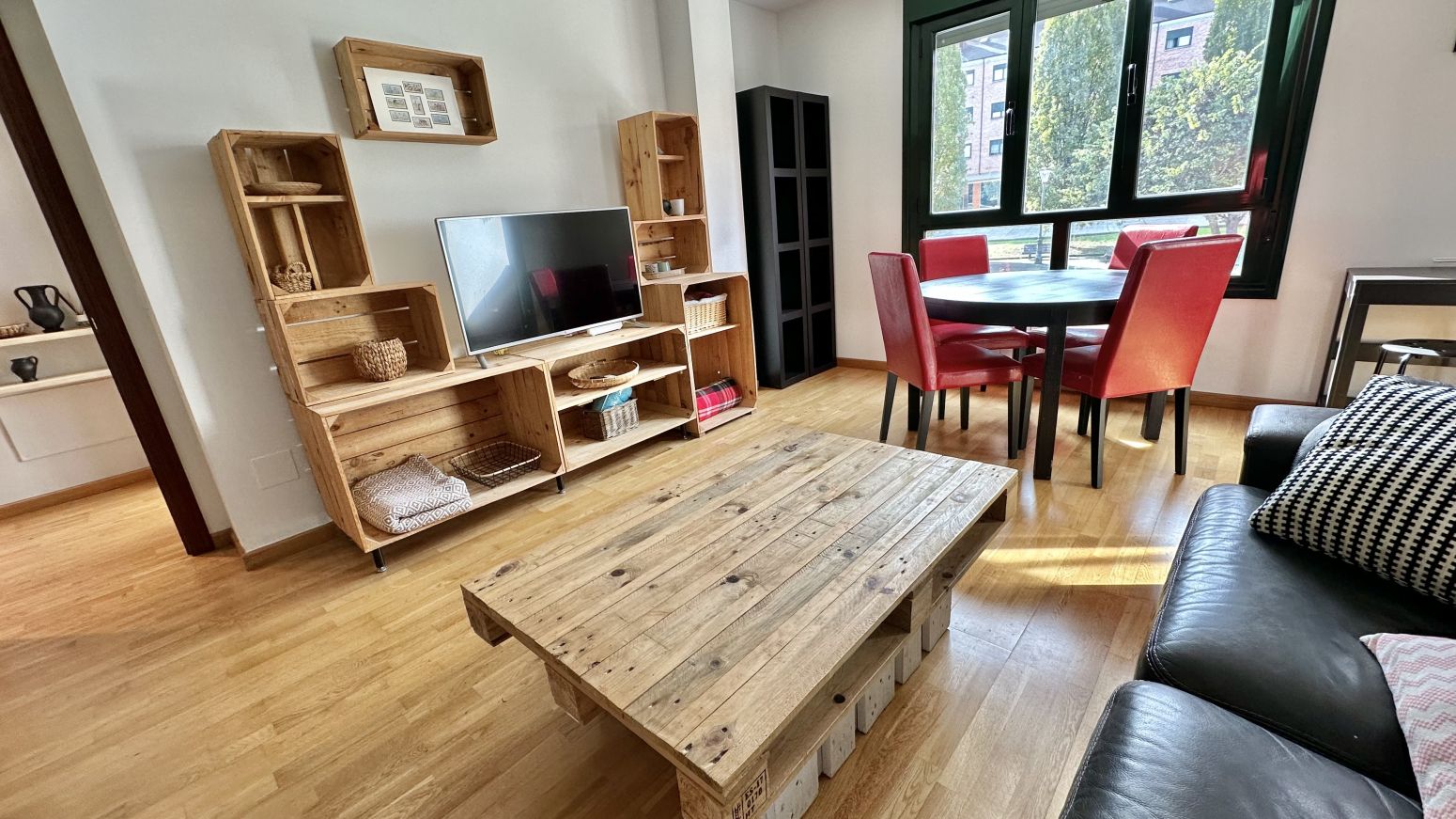 Living room of Flat to rent in Gijón   with Heating