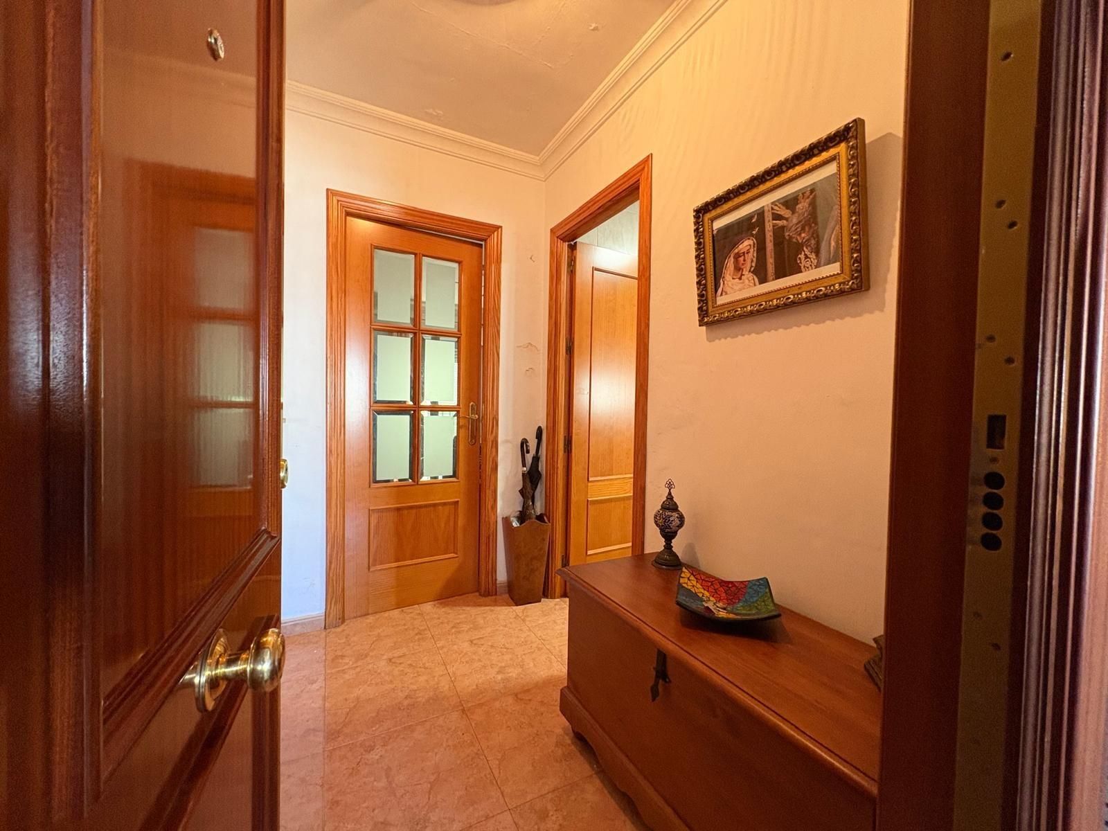 Flat for sale in  Sevilla Capital  with Air Conditioner, Terrace and Storage room