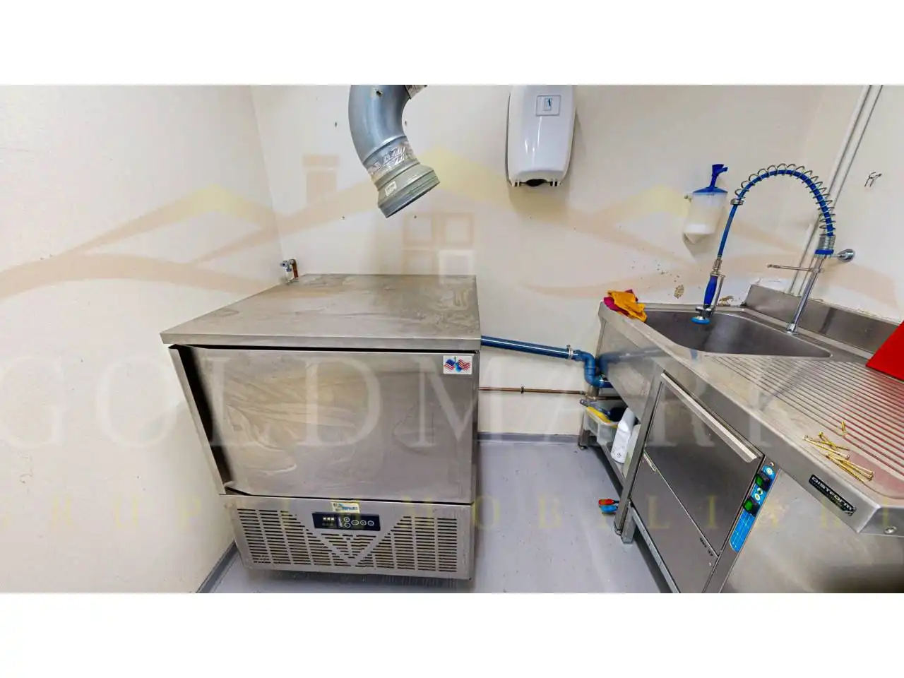Kitchen of Commercial properties for transfer in Ripollet