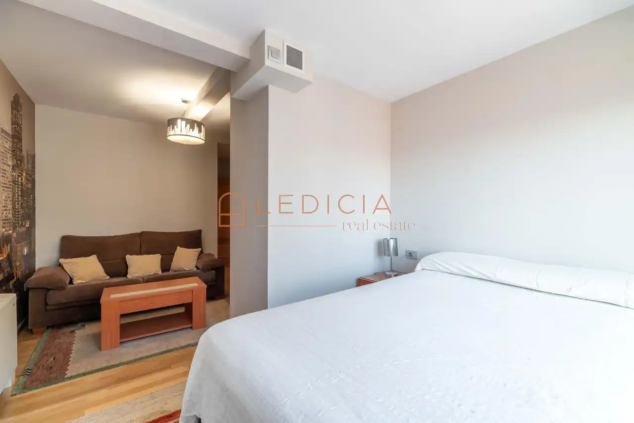 Penthouse mit Aufzug zur Miete in Colon 17, imagen 14