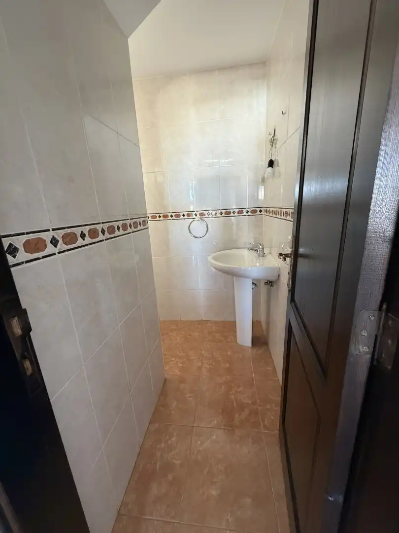 Casa aparellada amb terrassa en venda a Costa Teguise, imagen 7