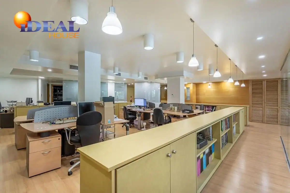 Local comercial en venda a Plaza de Carretas 5, imagen 10