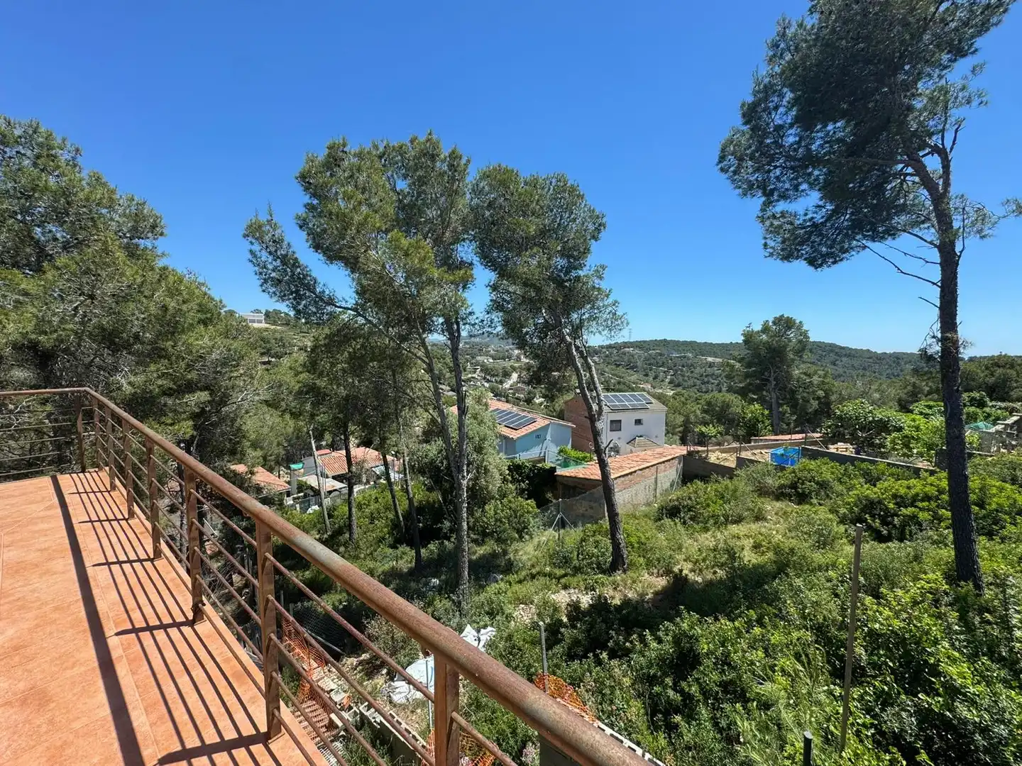 Terrassa de Casa o xalet en venda en Canyelles amb Terrassa i Alarma
