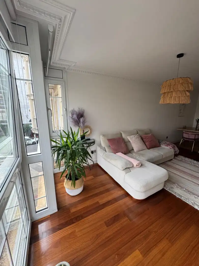 Living room of Flat for rent in Castro-Urdiales