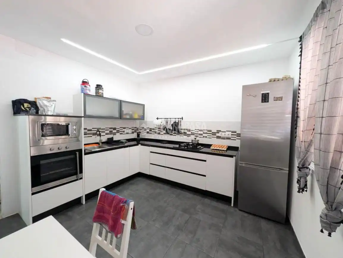 Cocina de Casa adosada en venta en Telde con Terraza y Balcón