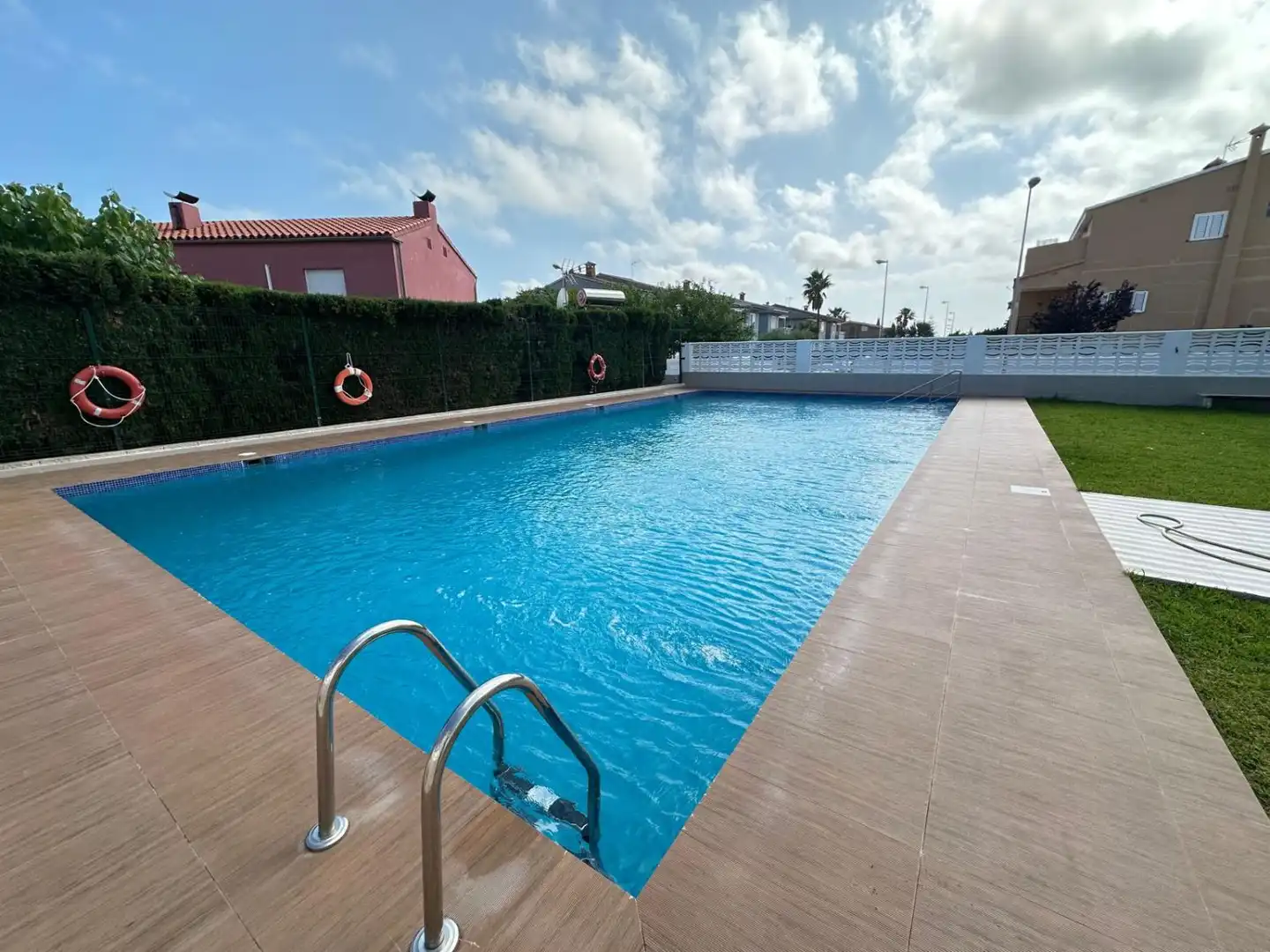 Piscina de Casa adosada en venda en Benicasim / Benicàssim amb Aire condicionat, Calefacció i Terrassa