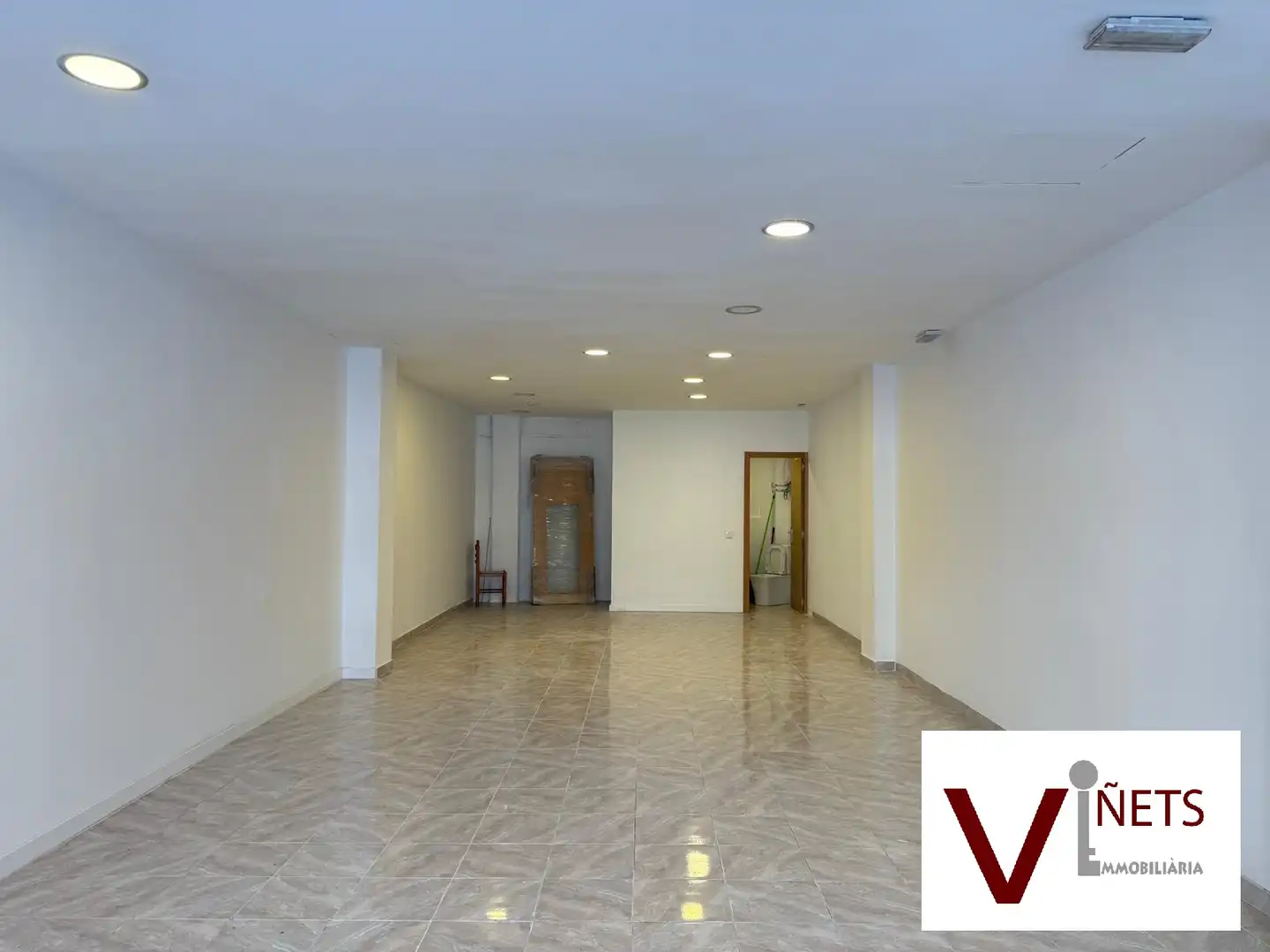 Gewerbefläche zum Verkauf in Carrer Calàbria, imagen 11
