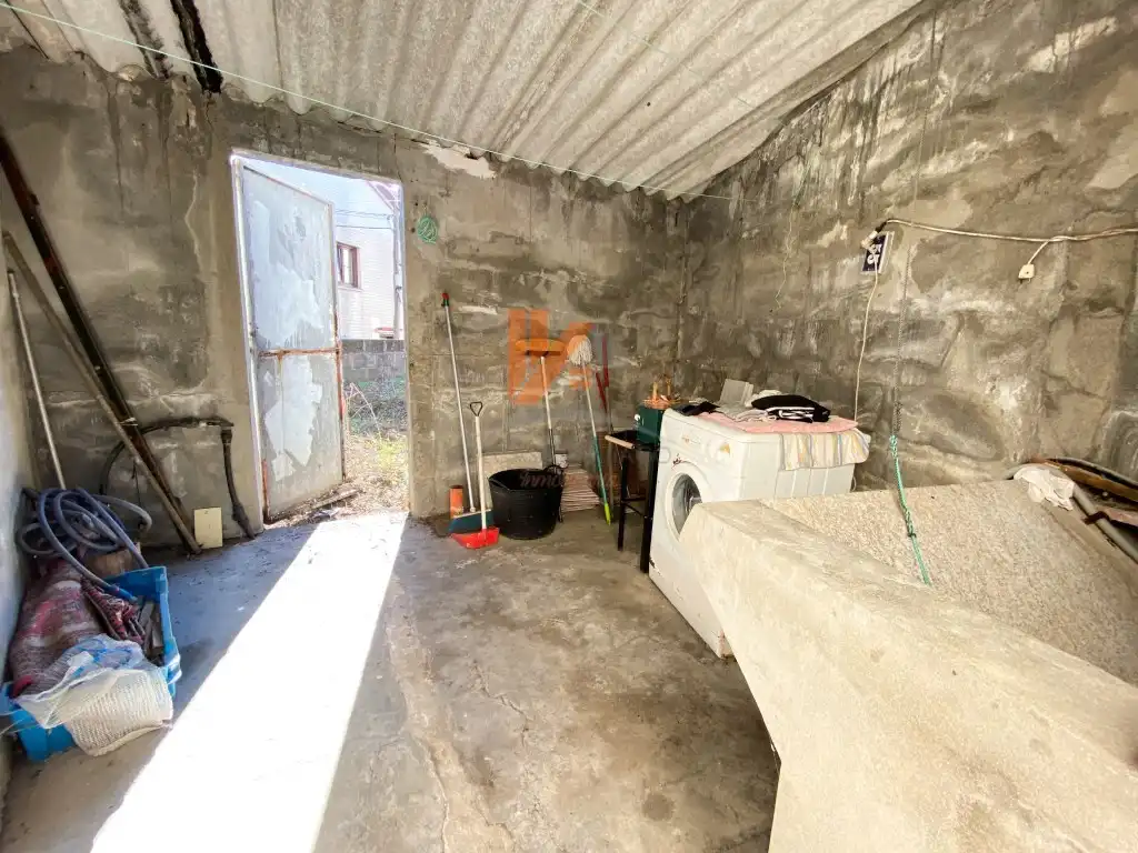 Casa adosada en venta en Ribeira con Jardín privado, Horno y Microondas