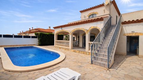 Foto 4 von Haus oder Chalet zum Verkauf in Carrer Illes Canaries, 3, Centre, Mont-roig del Camp