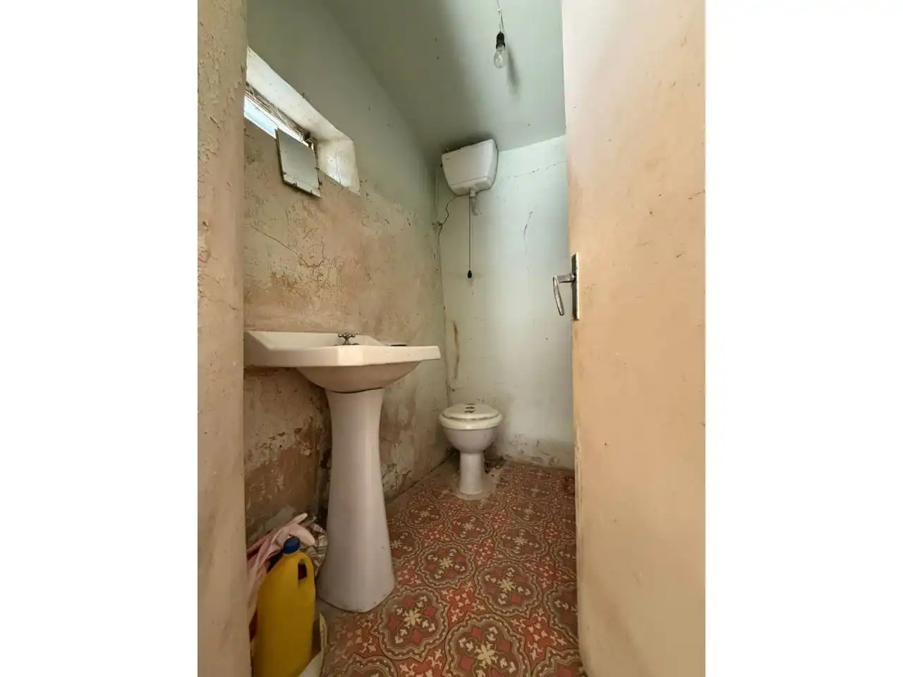 Bathroom of Houses for sale in Castildelgado  with Heating and Private garden