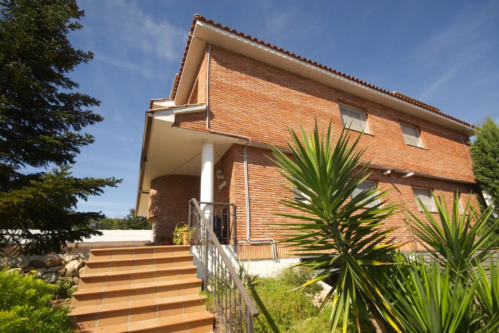 Exterior view of Detached homes for sale in Sant Quirze del Vallès  with Heating, Private garden and Parquet flooring