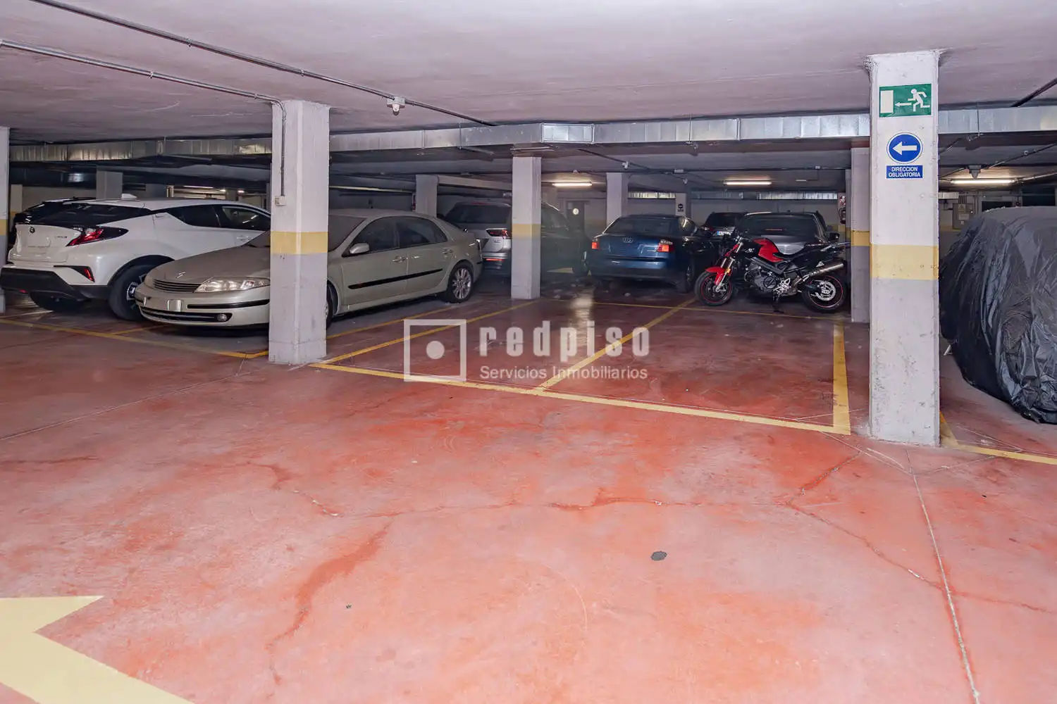 Parkplatz von Wohnung zum Verkauf in Arroyomolinos (Madrid) mit Heizung, Parkett und Abstellraum