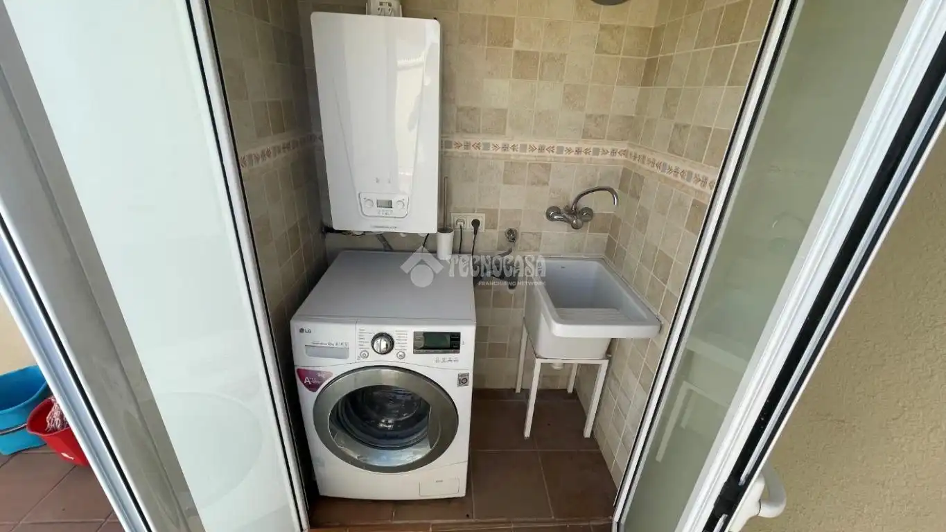 Bathroom of Flat for sale in Centre  
