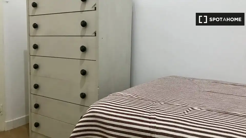Room in Justicia - Chueca