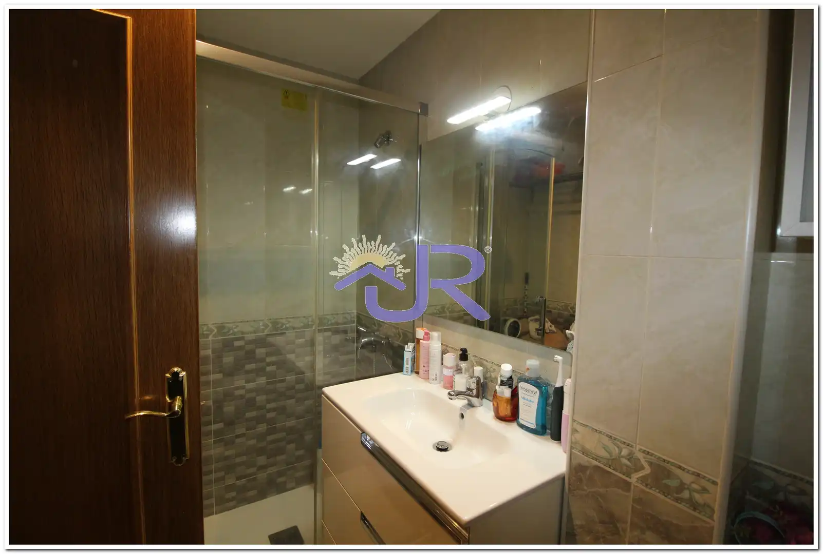 Baño de Apartamento en venta en Paracuellos de Jarama con Calefacción