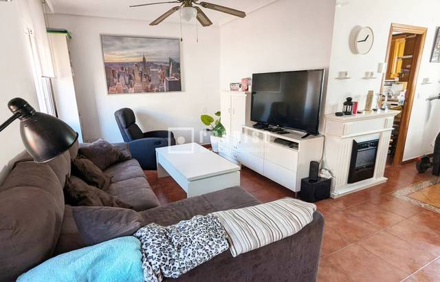 Casa-chalet en Venta en Carranque - Haza Cuevas
