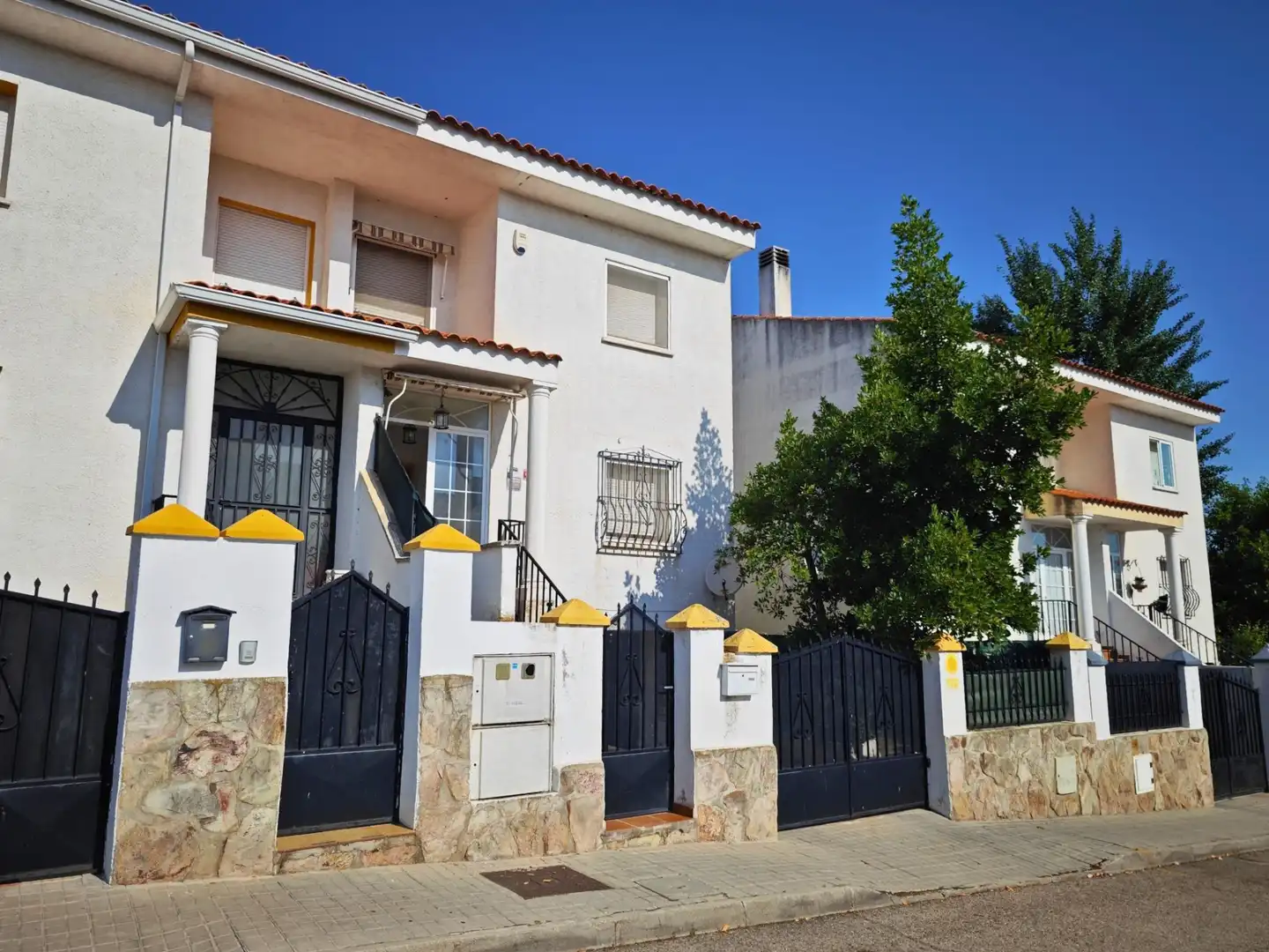 Casa bifamiliare in vendita a Casarrubuelos