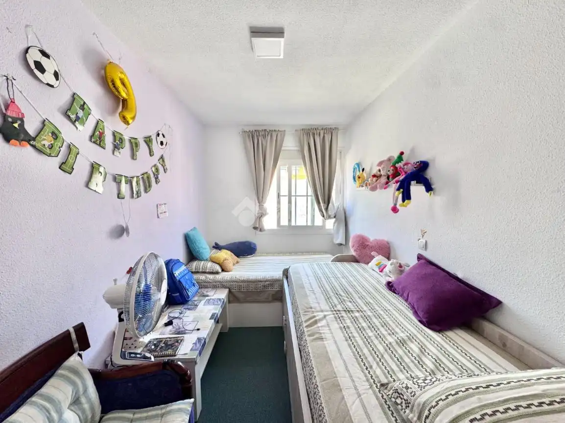 Schlafzimmer von Wohnung zum Verkauf in Yuncos mit Klimaanlage und Terrasse