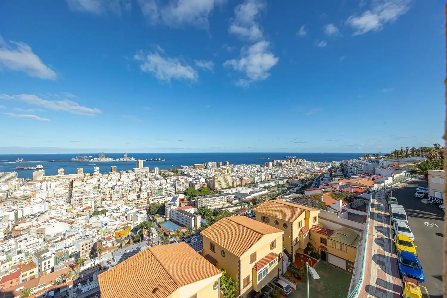 Vista exterior de Piso en venta en Las Palmas de Gran Canaria con Trastero
