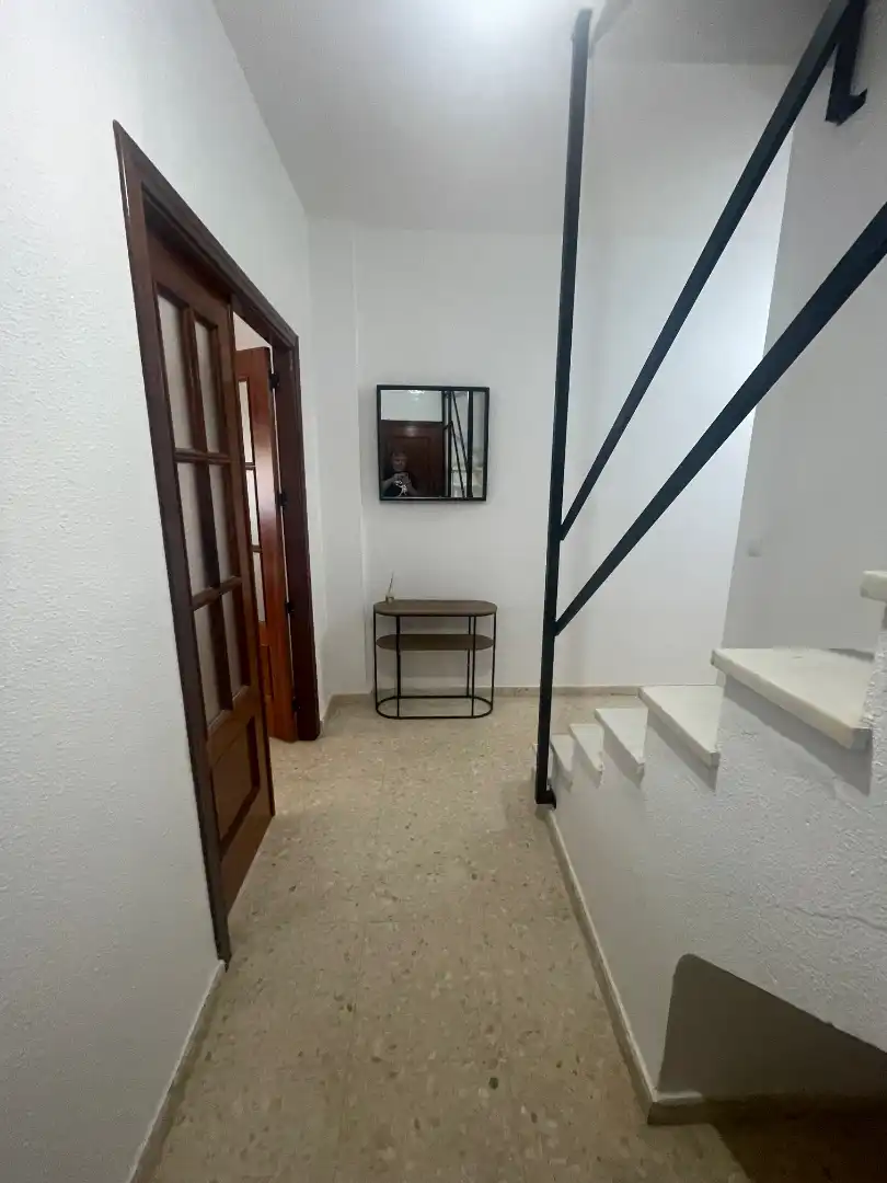 Flat for rent in Almendralejo  with Air Conditioner, Furnished and Oven