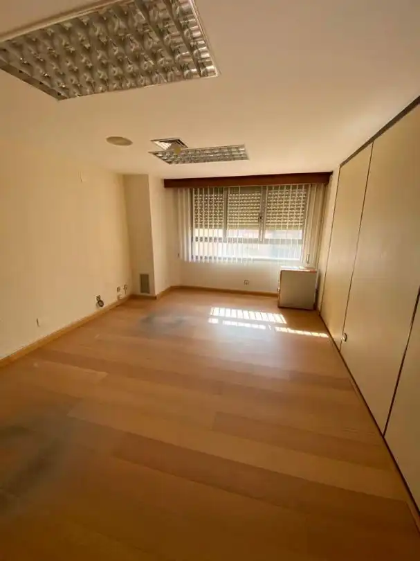 Büro mit Aufzug zur Miete in Calle General Vara de Rey, imagen 10