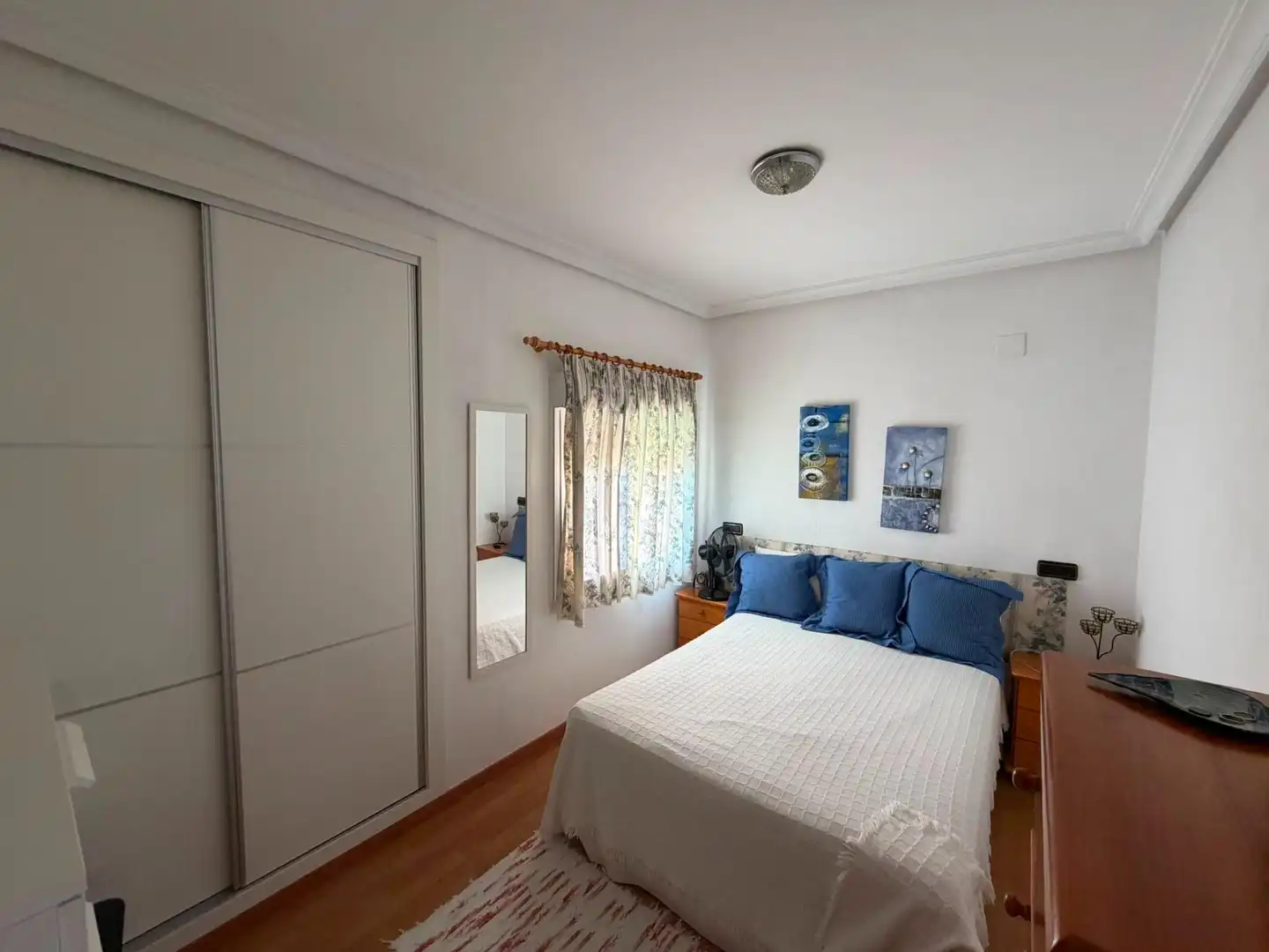 Habitación de Casa o chalet en venta en Torrevieja con Aire acondicionado, Jardín privado y Terraza