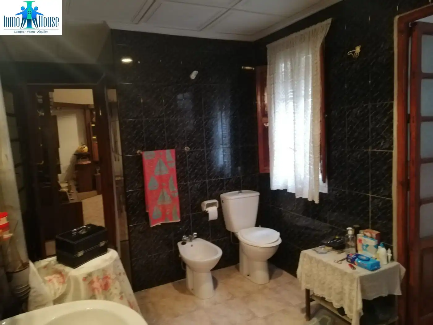 Bany de Casa o xalet en venda en Albacete amb Terrassa, Traster i Moblat
