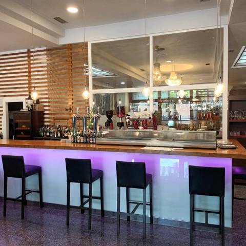 Local comercial en Venta en Montecanal