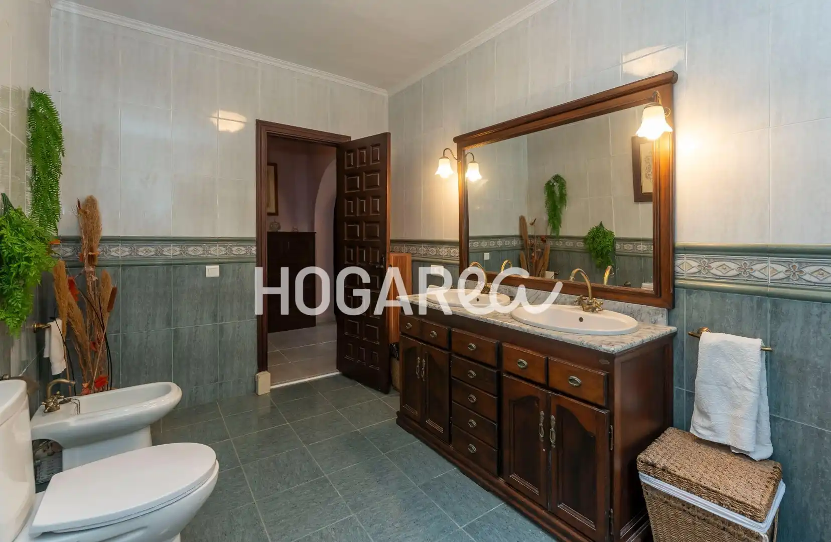 Baño de Finca rústica en venta en Alcaucín con Jardín privado, Terraza y Piscina