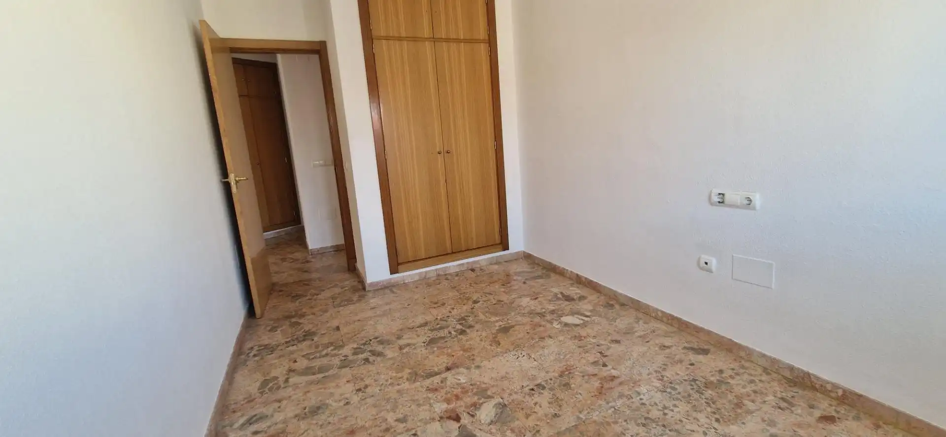 Piso en venta en Fuengirola con Terraza