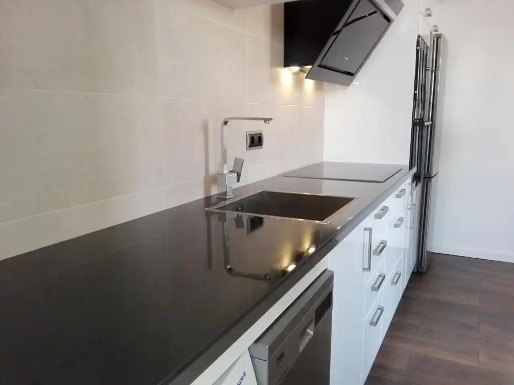 Kitchen of Attic for sale in Barcelona  with Air Conditioner and Terrace