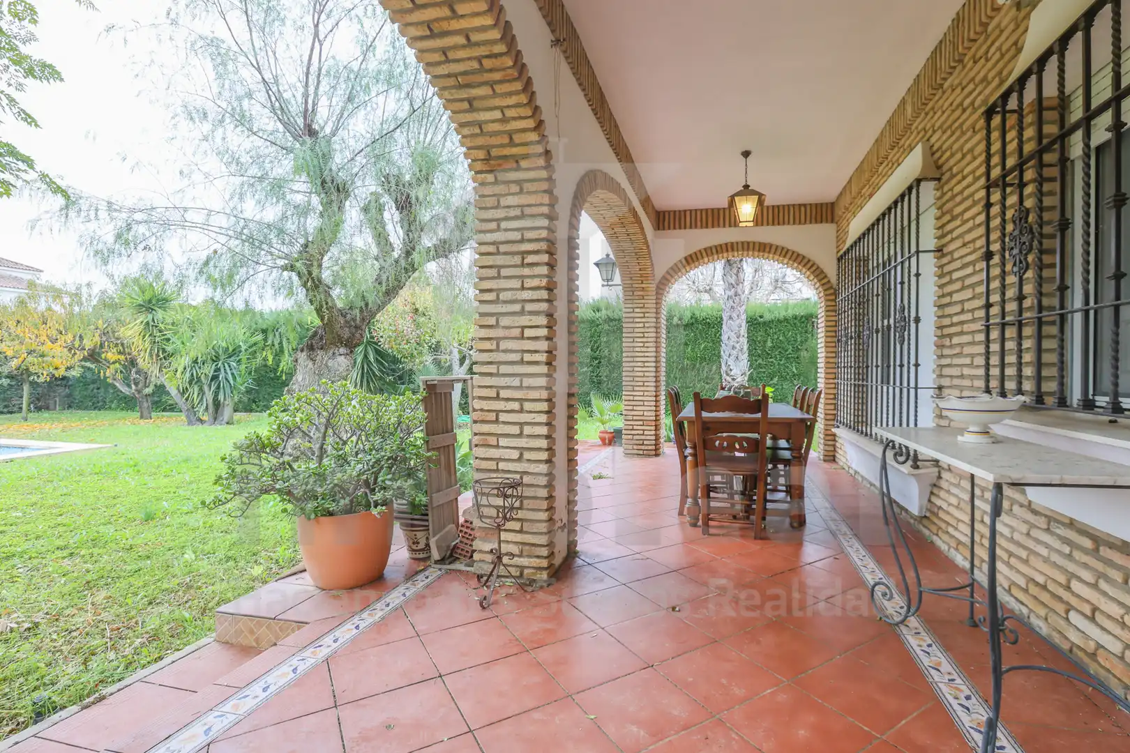 Garden of Houses for sale in Espartinas  with Air Conditioner, Heating and Private garden
