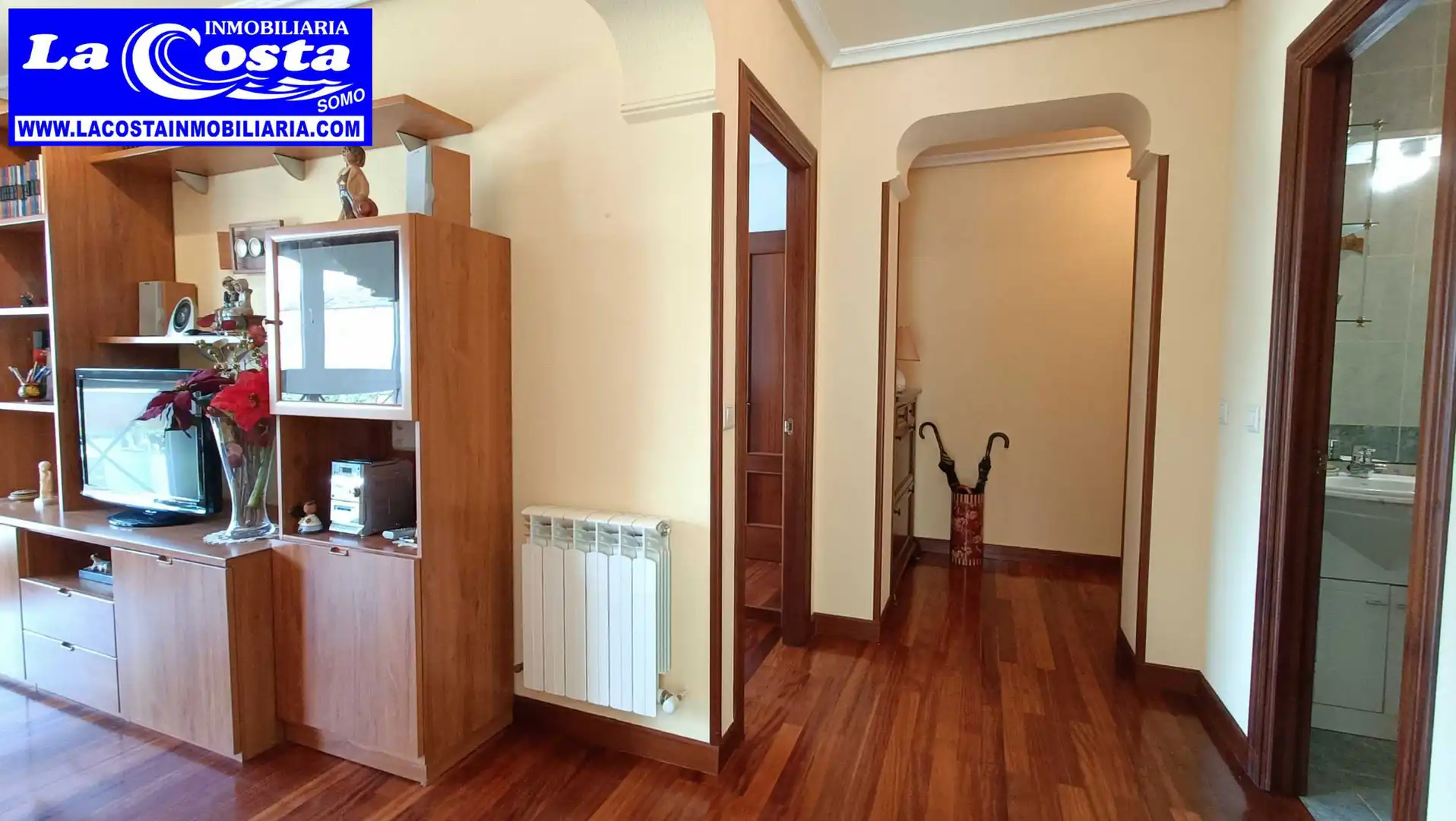 Wohnung zum Verkauf in Ribamontán al Mar mit Heizung, Ofen und Waschmaschine