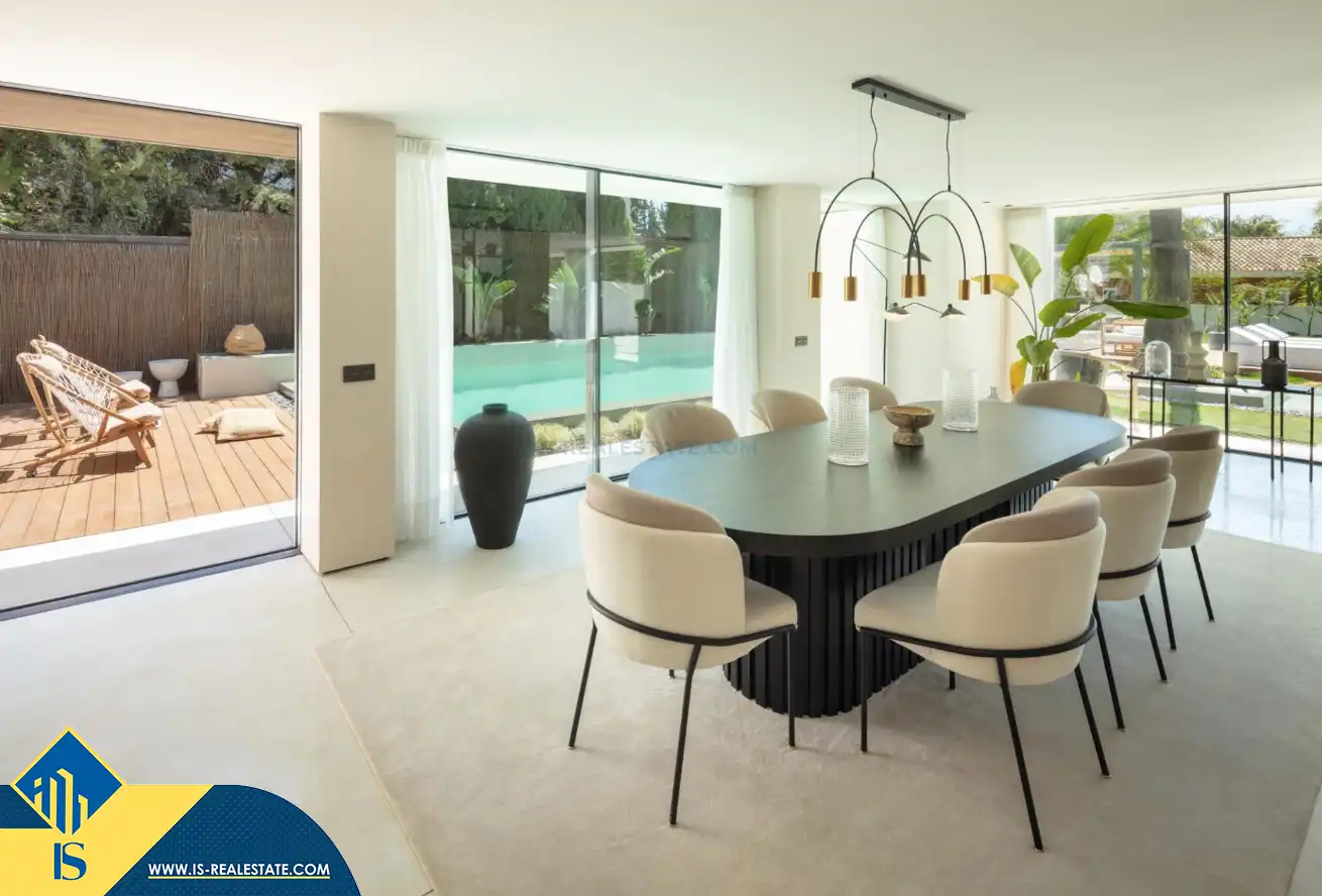 Chalet con piscina en venta en Nueva Andalucía, imagen 5