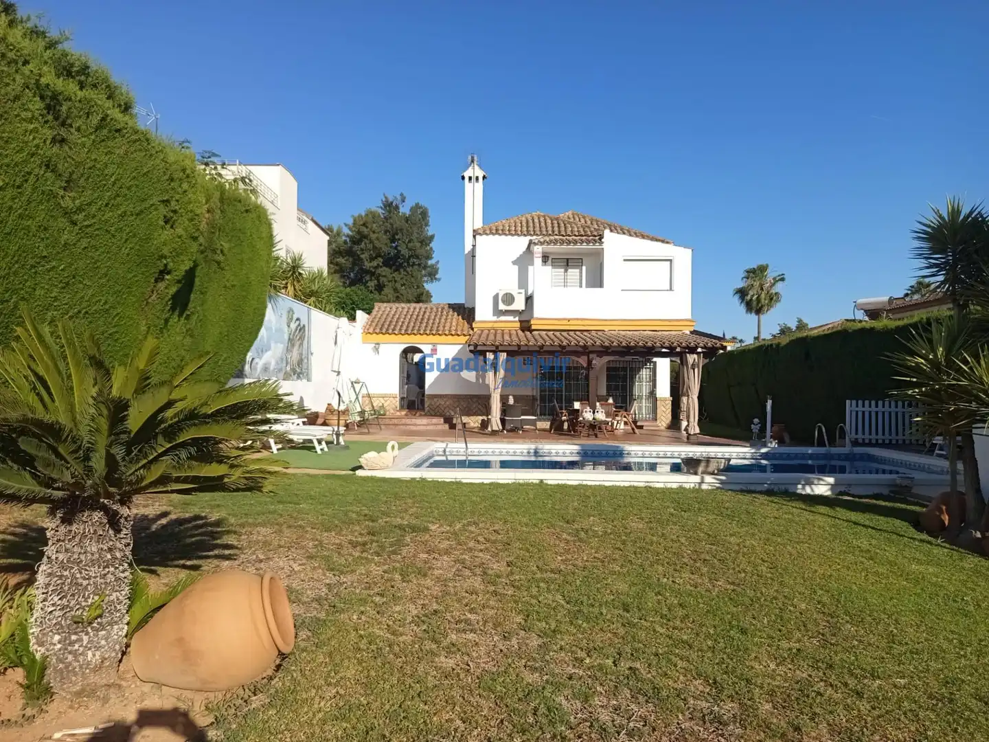 Chalet con piscina en venta en Cerros de Montequinto, imagen 37