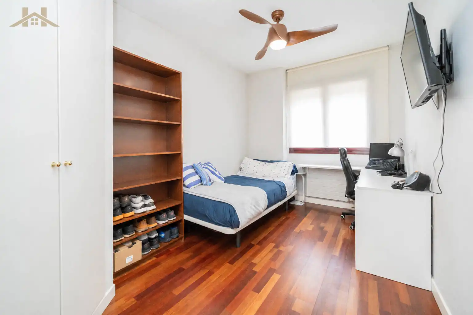 Bedroom of Flat for sale in Madrid  with Air Conditioner, Heating and Terrace