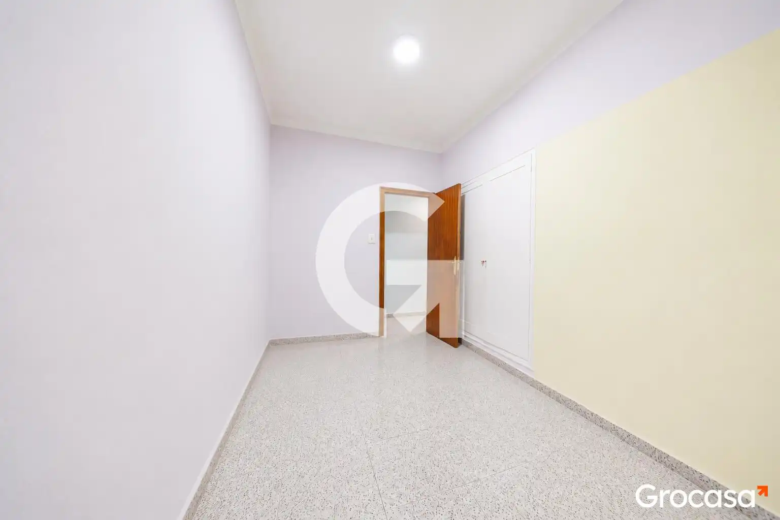 Piso en venta en Terrassa con Aire acondicionado, Horno y TV