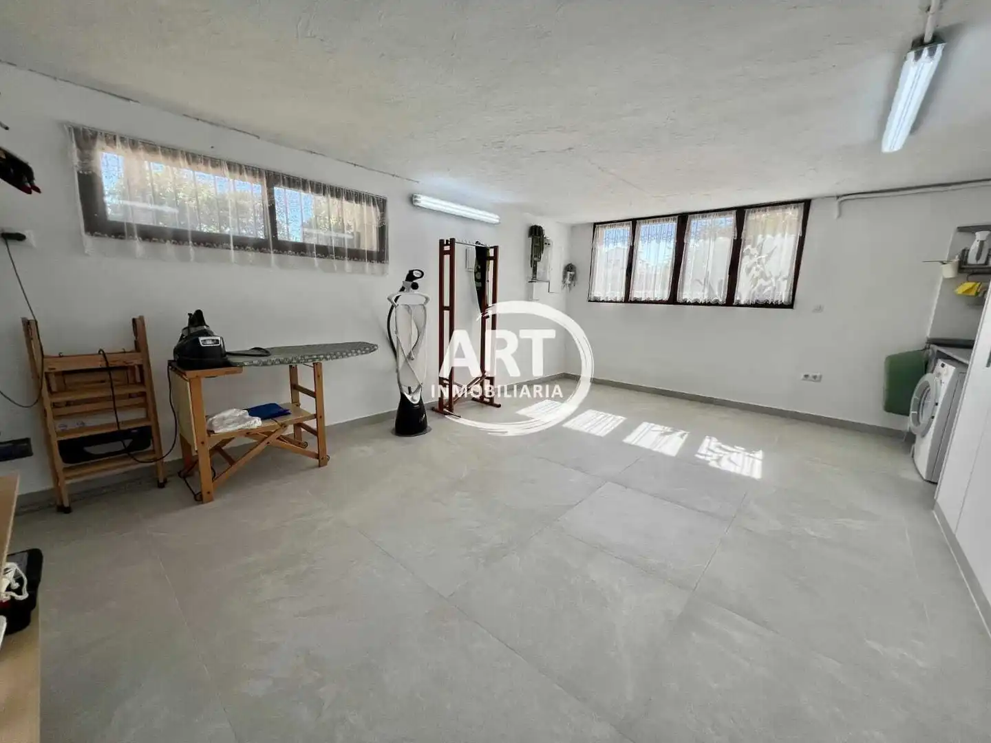 Houses for sale in L'Eliana  with Air Conditioner, Heating and Private garden