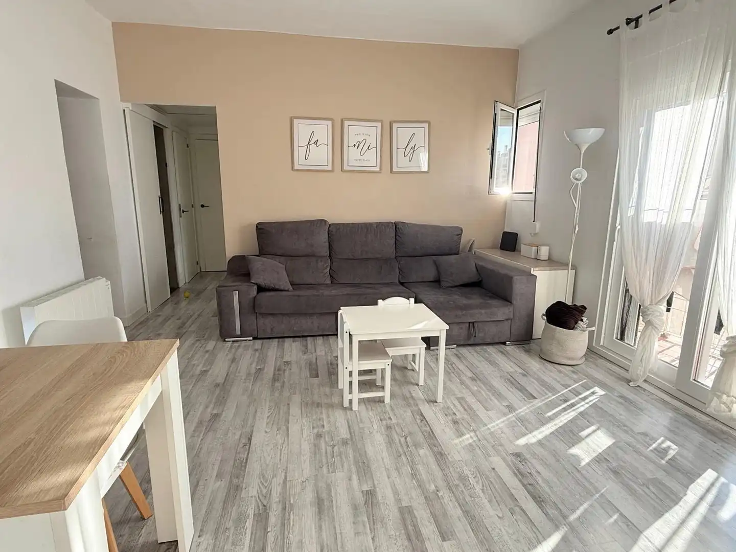 Appartamento con terrazza in vendita a Sants - Montjuïc, imagen 2