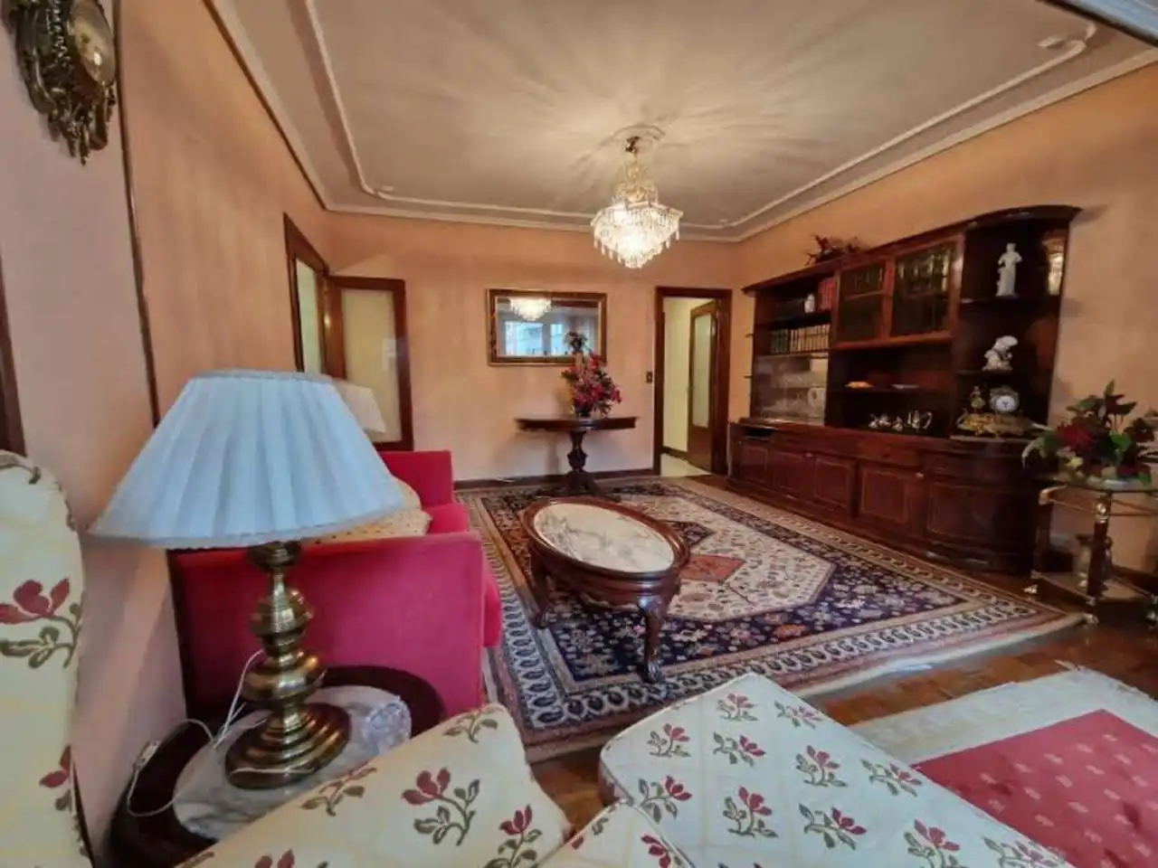 Sala d'estar de Pis en venda en Bilbao  amb Calefacció i Parquet