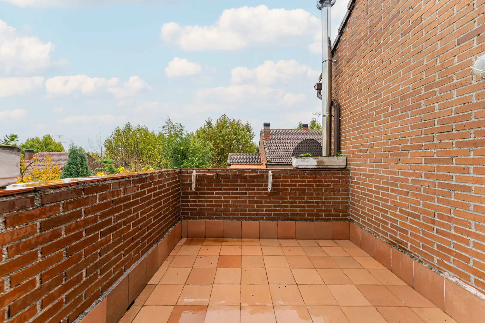 Terrassa de Casa o xalet en venda en Arroyomolinos (Madrid) amb Aire condicionat, Calefacció i Jardí privat