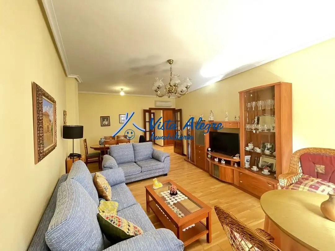 Living room of Flat for sale in Haro  with Air Conditioner, Heating and Parquet flooring