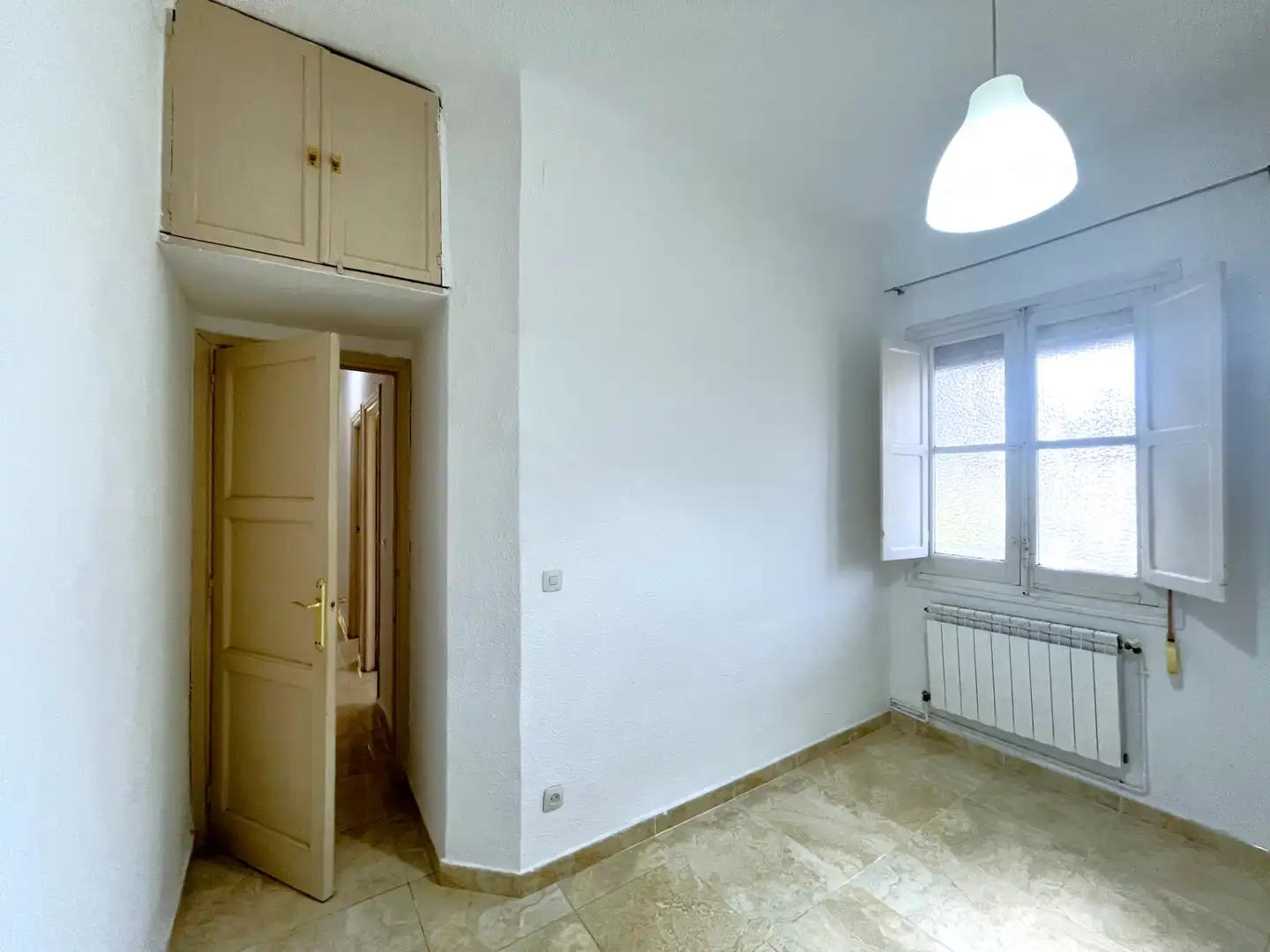 Habitación de Piso en venta en Madrid con Calefacción, Amueblado y Alarma