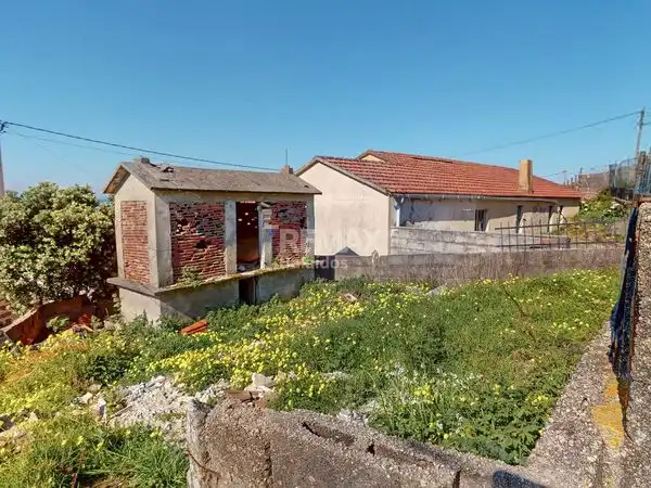 Casa o xalet en venda en Oia amb Calefacció, Jardí privat i Terrassa