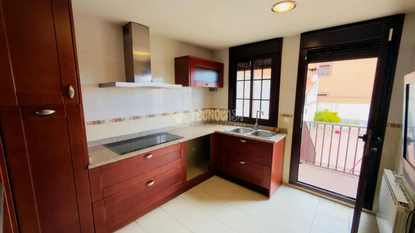 Kitchen of Detached homes for sale in Alameda de la Sagra