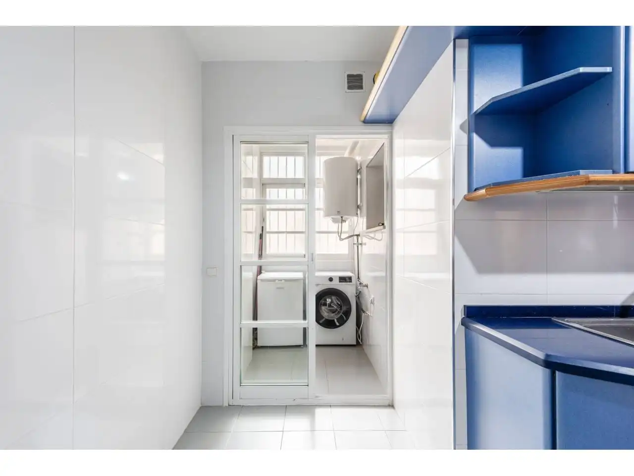 Piso con piscina en venta en Torre del Mar, imagen 9