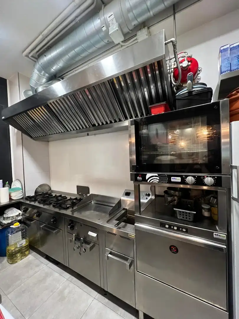 Cocina de Local en traspaso en Salamanca con Aire acondicionado y Amueblado